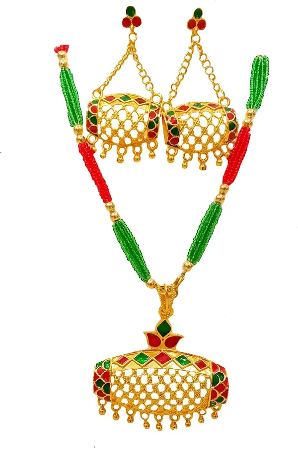 Assamese_Traditional_Red_Green_Dhulabari_Jewellery_Set_For_Women